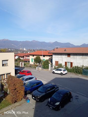 appartamento in vendita a Costa Masnaga