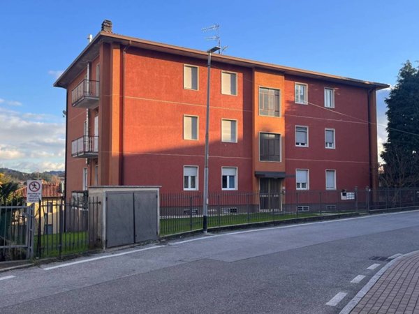 appartamento in vendita a Costa Masnaga