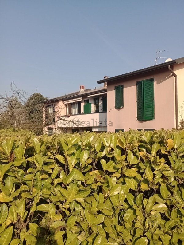 appartamento in vendita a Costa Masnaga