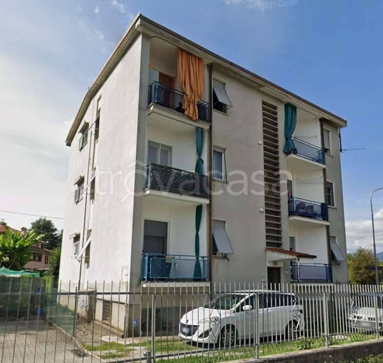 appartamento in vendita a Costa Masnaga