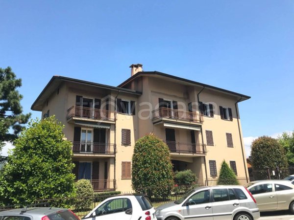 appartamento in vendita a Costa Masnaga