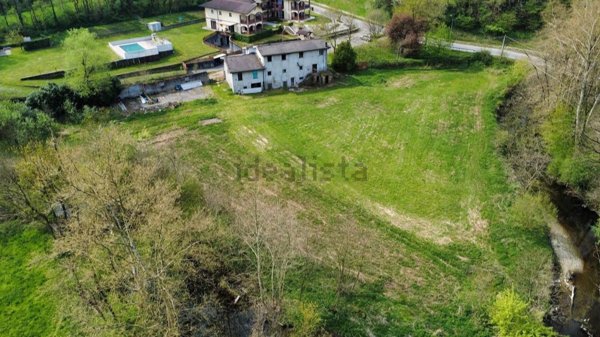 casa indipendente in vendita a Costa Masnaga