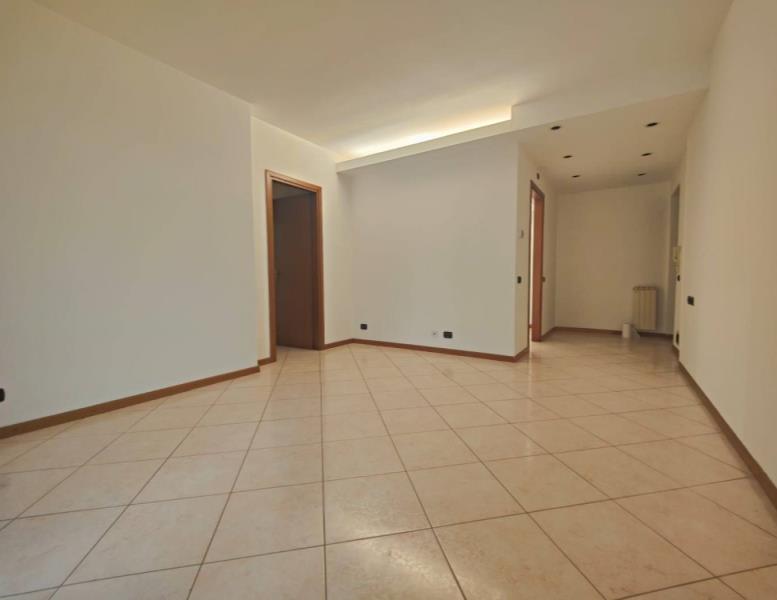 appartamento in vendita a Costa Masnaga