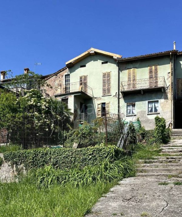 casa indipendente in vendita a Costa Masnaga