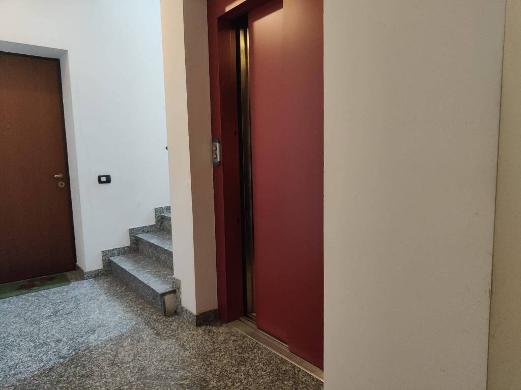 appartamento in vendita a Costa Masnaga