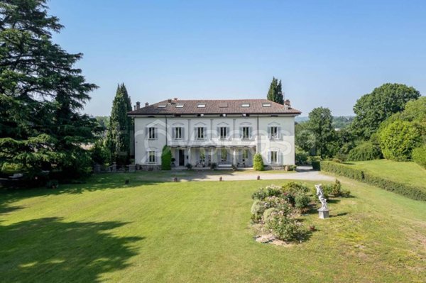 casa indipendente in vendita a Costa Masnaga
