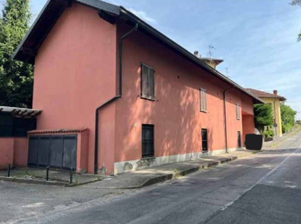 casa indipendente in vendita a Costa Masnaga