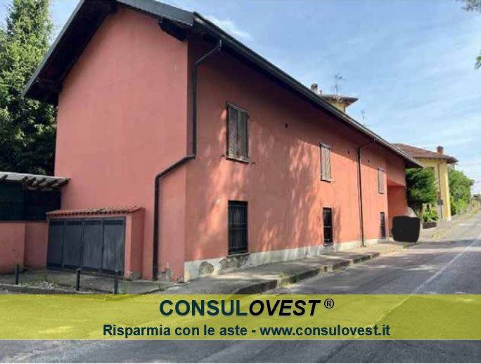 casa indipendente in vendita a Costa Masnaga