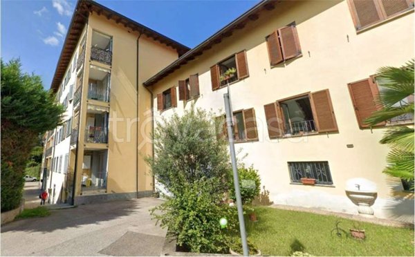 appartamento in vendita a Costa Masnaga