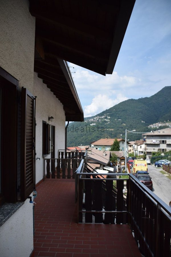 appartamento in vendita a Crandola Valsassina