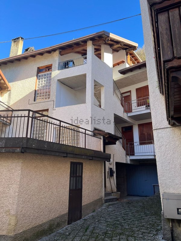 appartamento in vendita a Crandola Valsassina