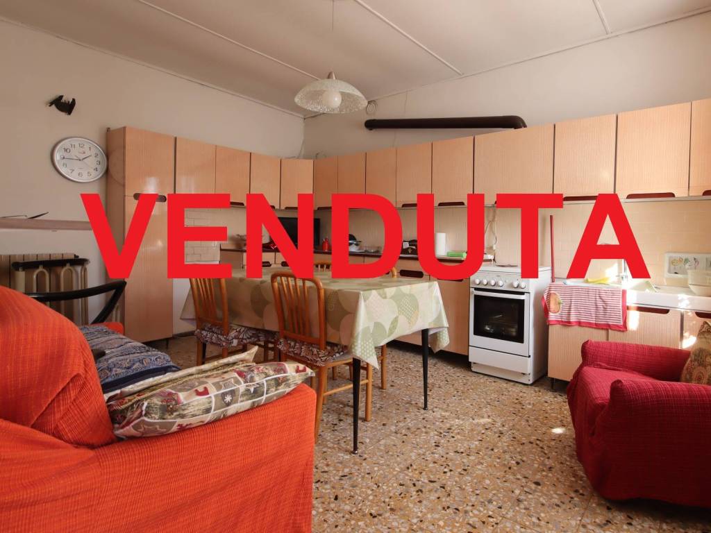 casa indipendente in vendita a Cremella