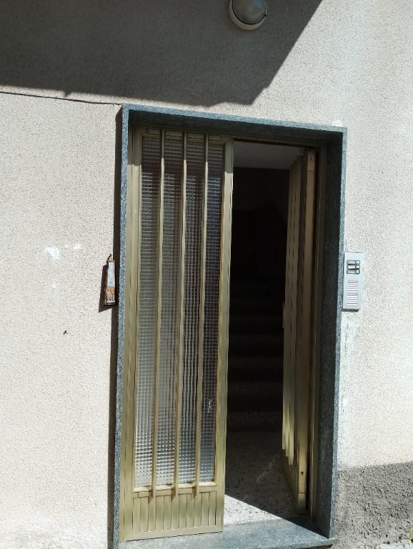 casa indipendente in vendita a Cremeno