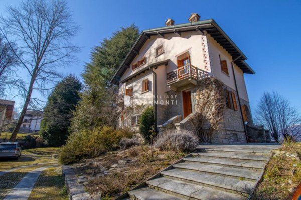 casa indipendente in vendita a Cremeno