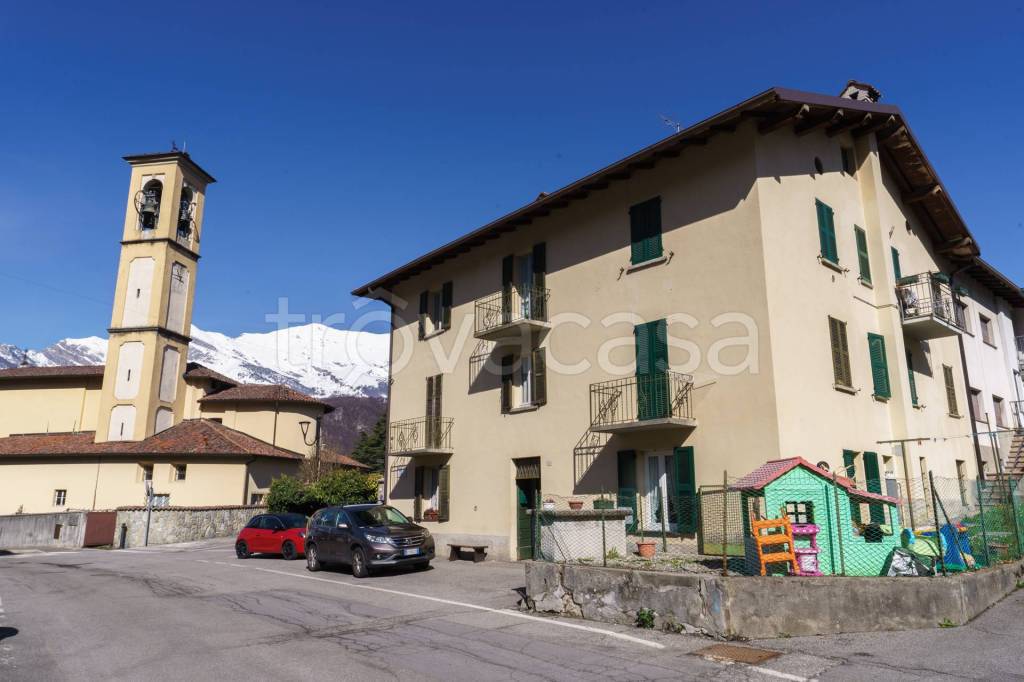 appartamento in vendita a Cremeno