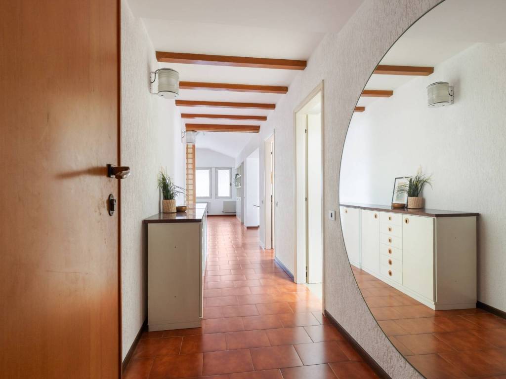 appartamento in vendita a Cremeno