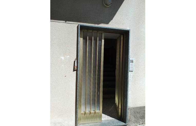 casa indipendente in vendita a Cremeno