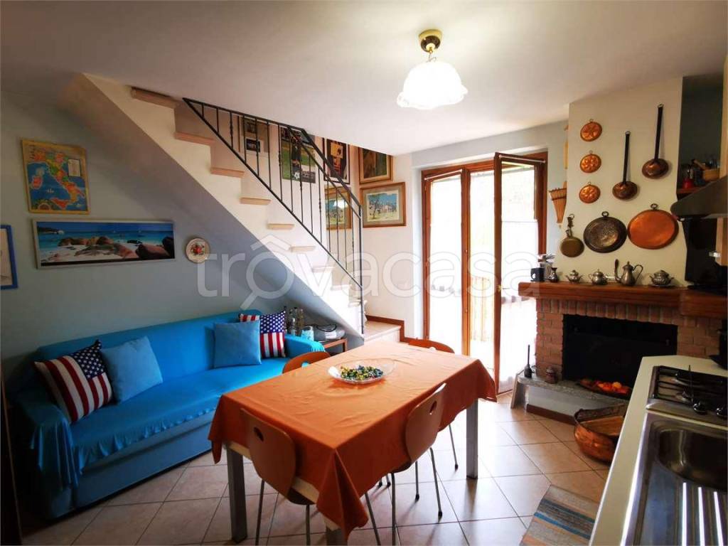 appartamento in vendita a Cremeno