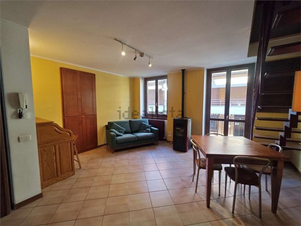 appartamento in vendita a Cremeno