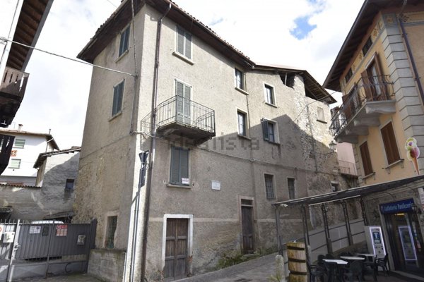 appartamento in vendita a Cremeno