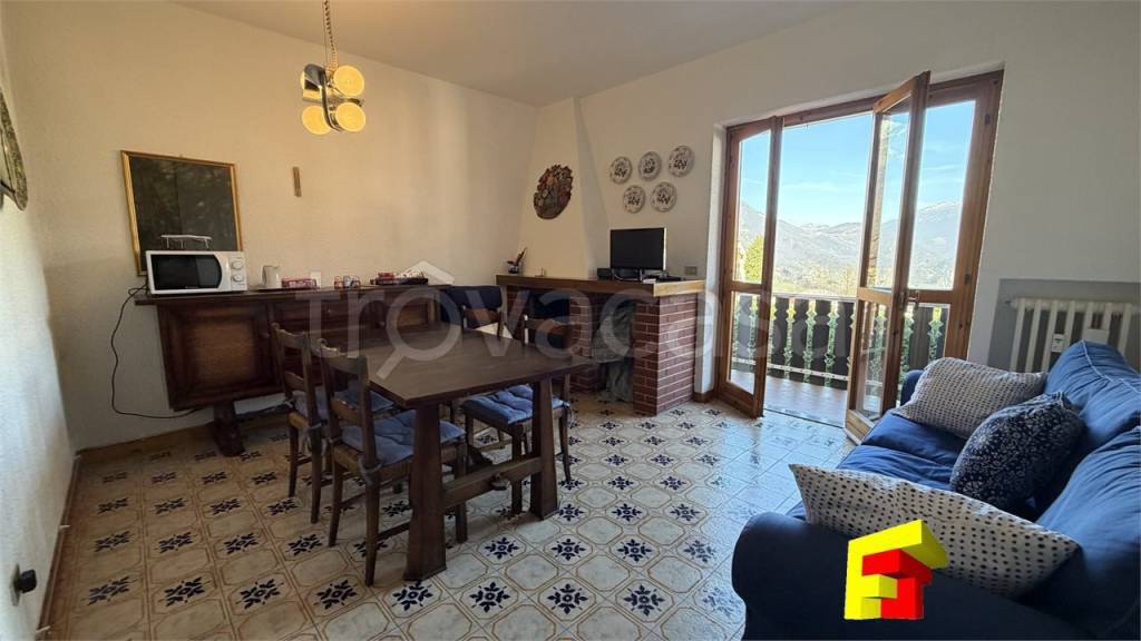 appartamento in vendita a Cremeno