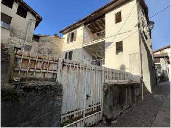 appartamento in vendita a Cremeno