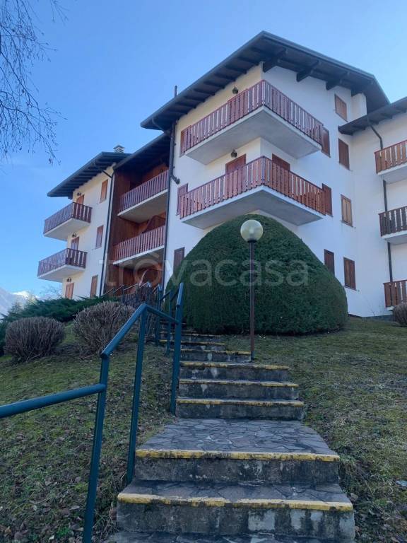 appartamento in vendita a Cremeno