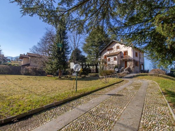 casa indipendente in vendita a Cremeno