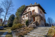 casa indipendente in vendita a Cremeno