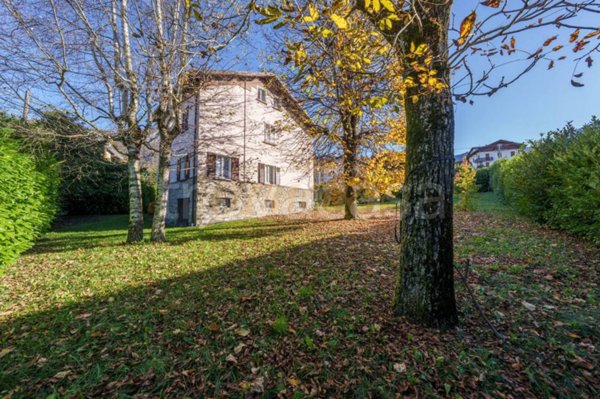 casa indipendente in vendita a Cremeno