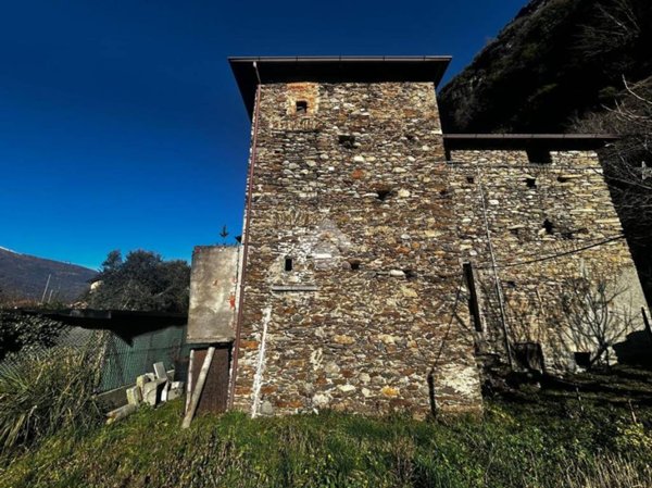 appartamento in vendita a Dervio