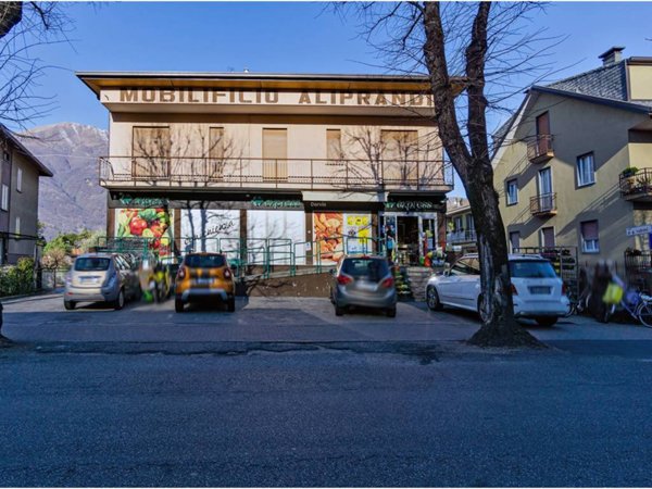 appartamento in vendita a Dervio