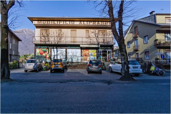 appartamento in vendita a Dervio