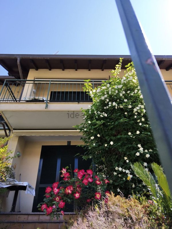 casa indipendente in vendita a Dervio