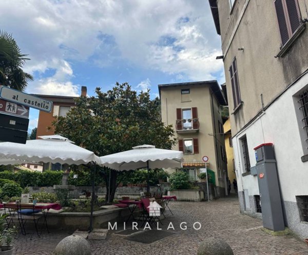casa indipendente in vendita a Dervio