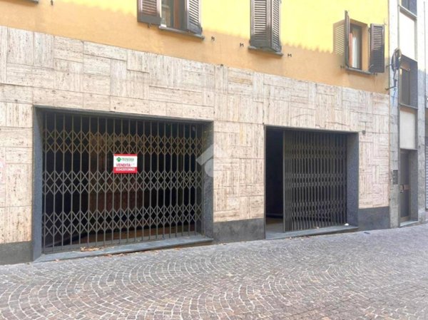 negozio in vendita a Dervio