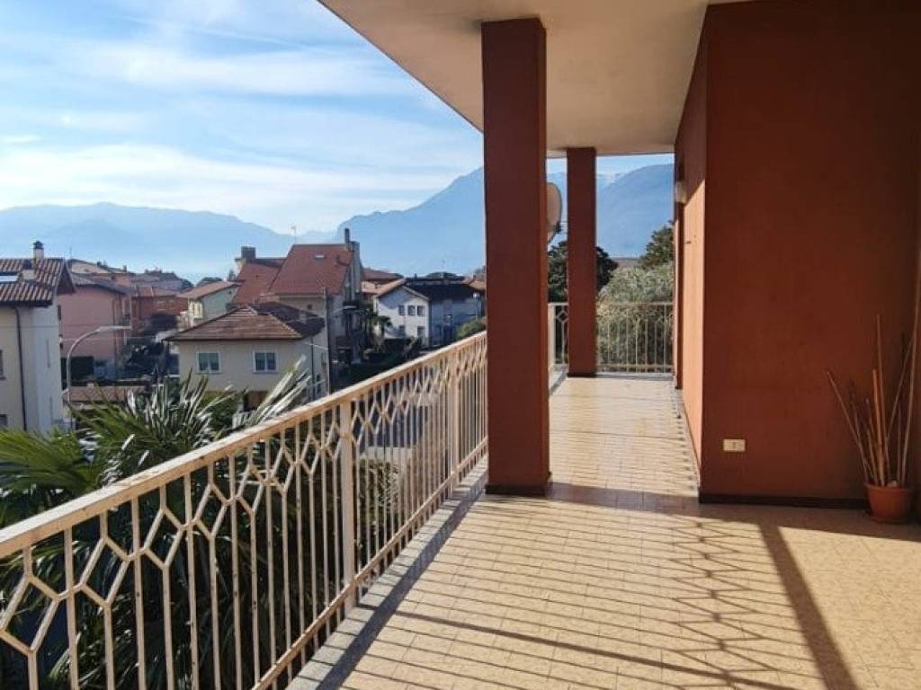 appartamento in vendita a Dervio