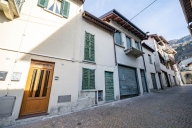 casa indipendente in vendita a Dervio