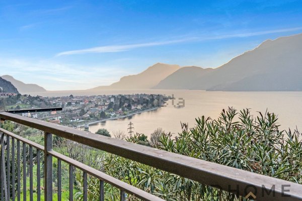 casa indipendente in vendita a Dervio in zona Corenno Plinio