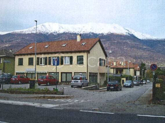 appartamento in vendita a Dervio