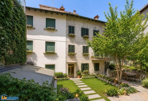 casa indipendente in vendita a Dervio in zona Corenno Plinio