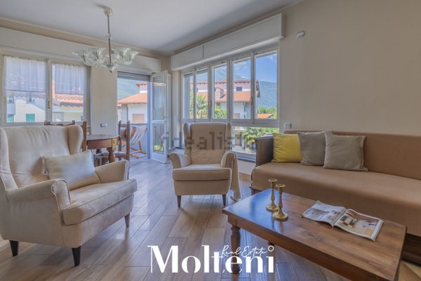 casa indipendente in vendita a Dervio in zona Corenno Plinio