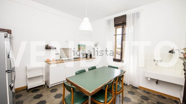 appartamento in vendita a Dervio in zona Corenno Plinio