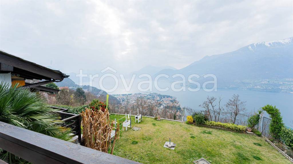 casa indipendente in vendita a Dervio in zona Corenno Plinio