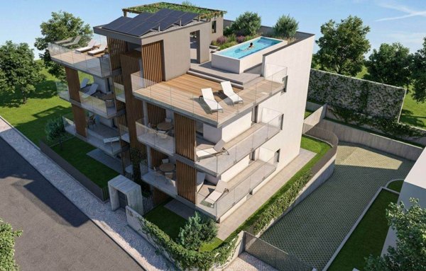 appartamento in vendita a Dervio in zona Corenno Plinio