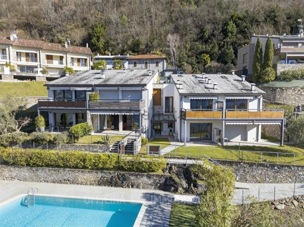 appartamento in vendita a Dervio in zona Corenno Plinio