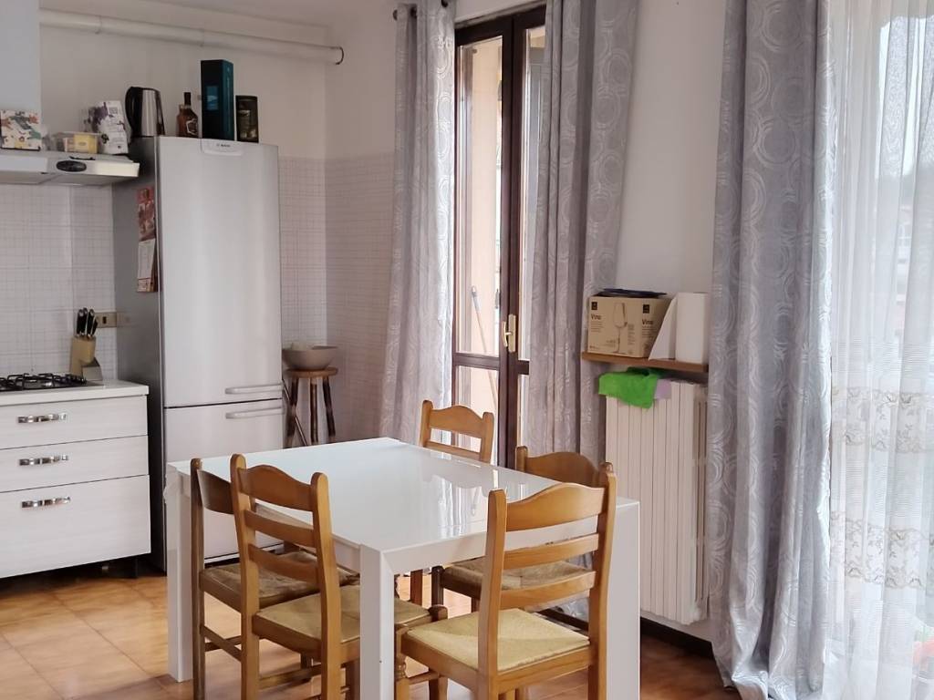 appartamento in vendita a Dolzago