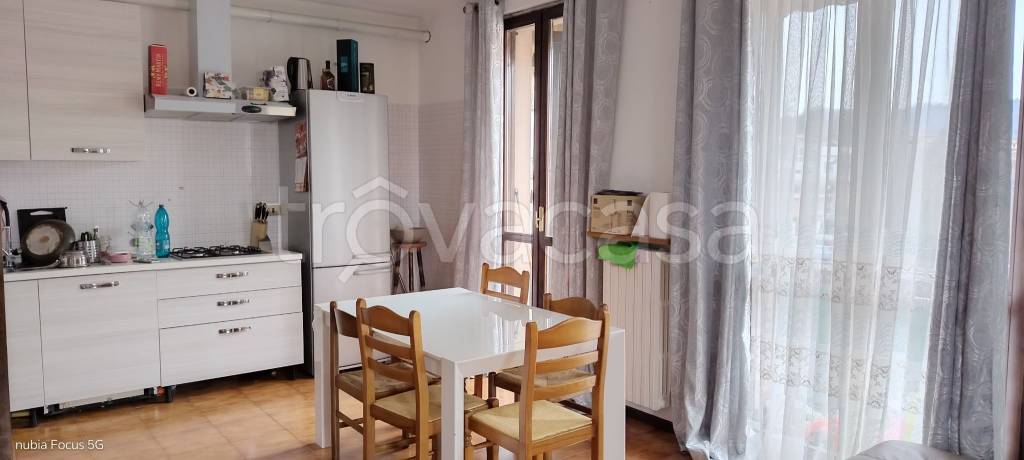 appartamento in vendita a Dolzago