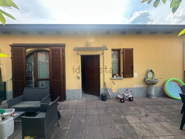 appartamento in vendita a Dolzago
