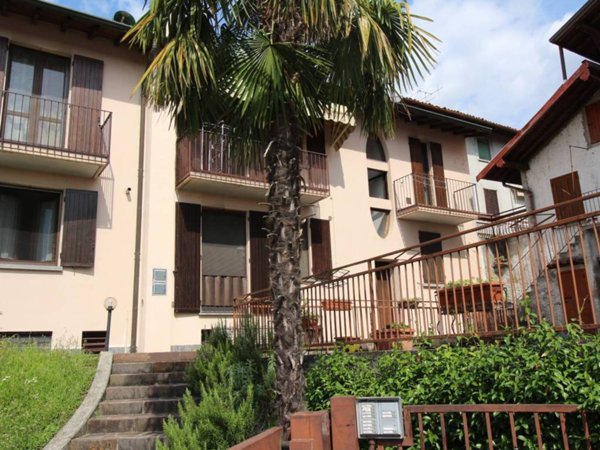appartamento in vendita a Dolzago